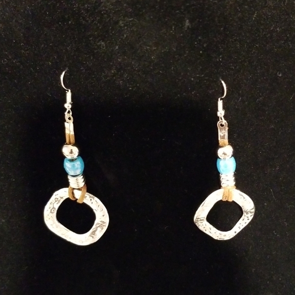 Silver Round Circle Earrings - Picture 2 of 5